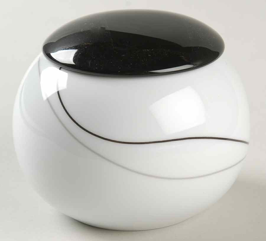 Threads Sugar Bowl & Lid by Mikasa-1