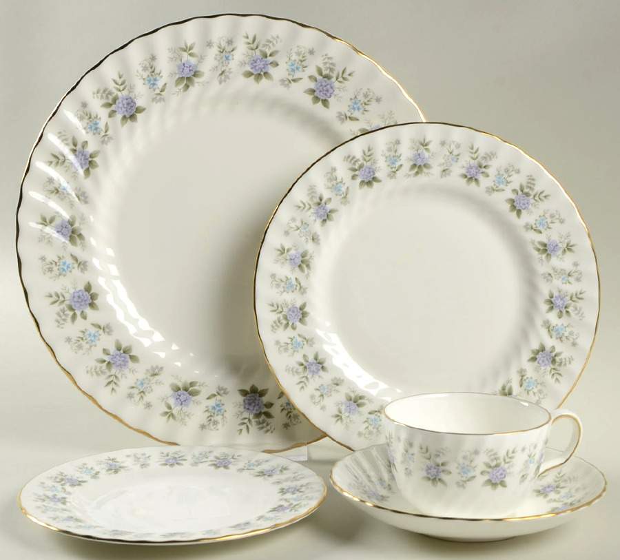 Alpine Spring 5 Piece Place Setting by Minton-1