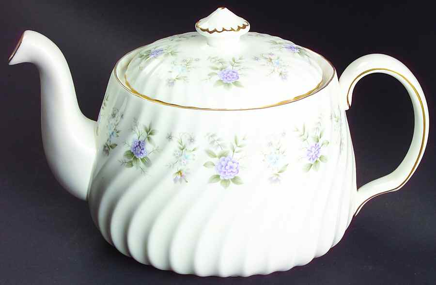 Alpine Spring Teapot & Lid by Minton-1