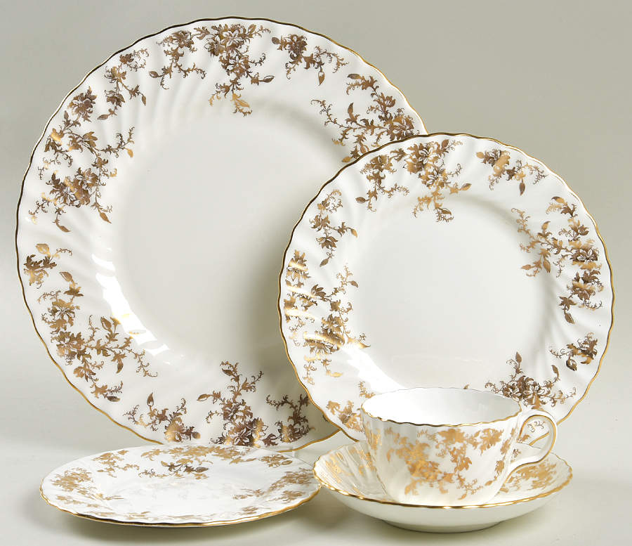 Ancestral Gold 5 Piece Place Setting by Minton-1