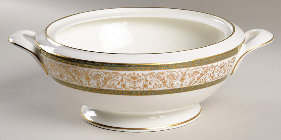 Aragon Round Vegetable No Lid by Minton-1