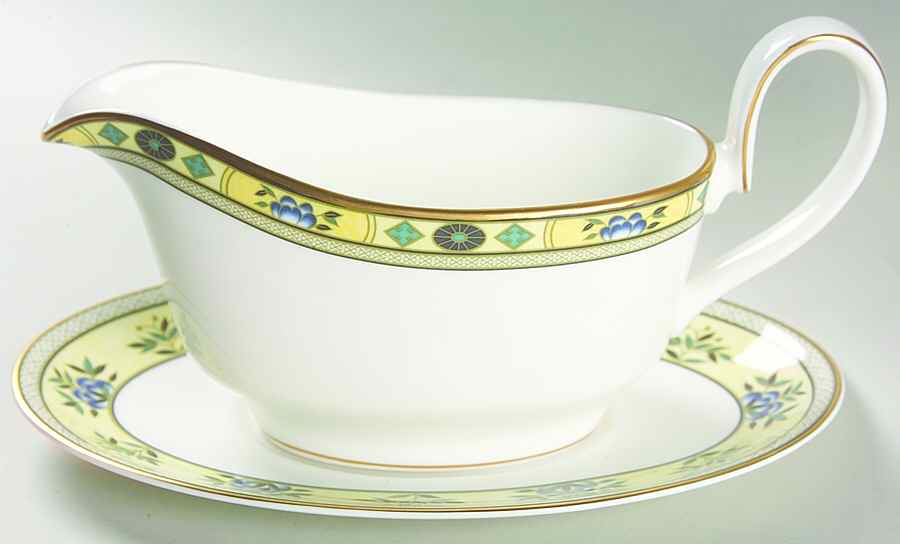 Ashworth Gravy Boat & Underplate by Minton-1