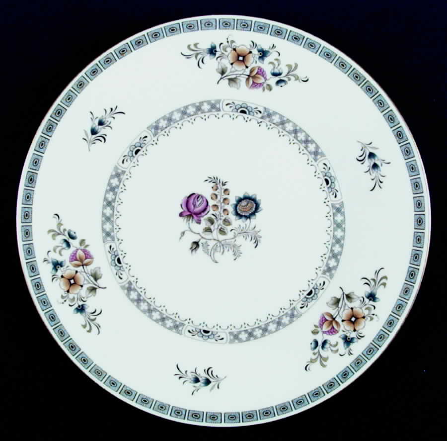Avignon Dinner Plate by Minton-1