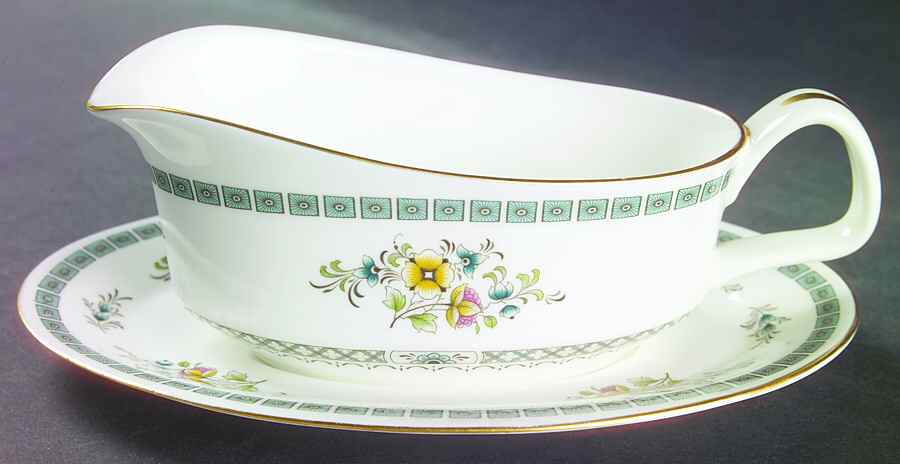 Avignon Gravy Boat & Underplate by Minton-1