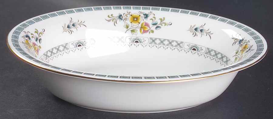 Avignon 10" Oval Vegetable Bowl by Minton-1
