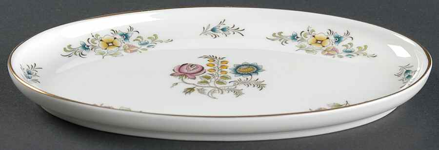 Avignon 8" Oval Tray by Minton-1
