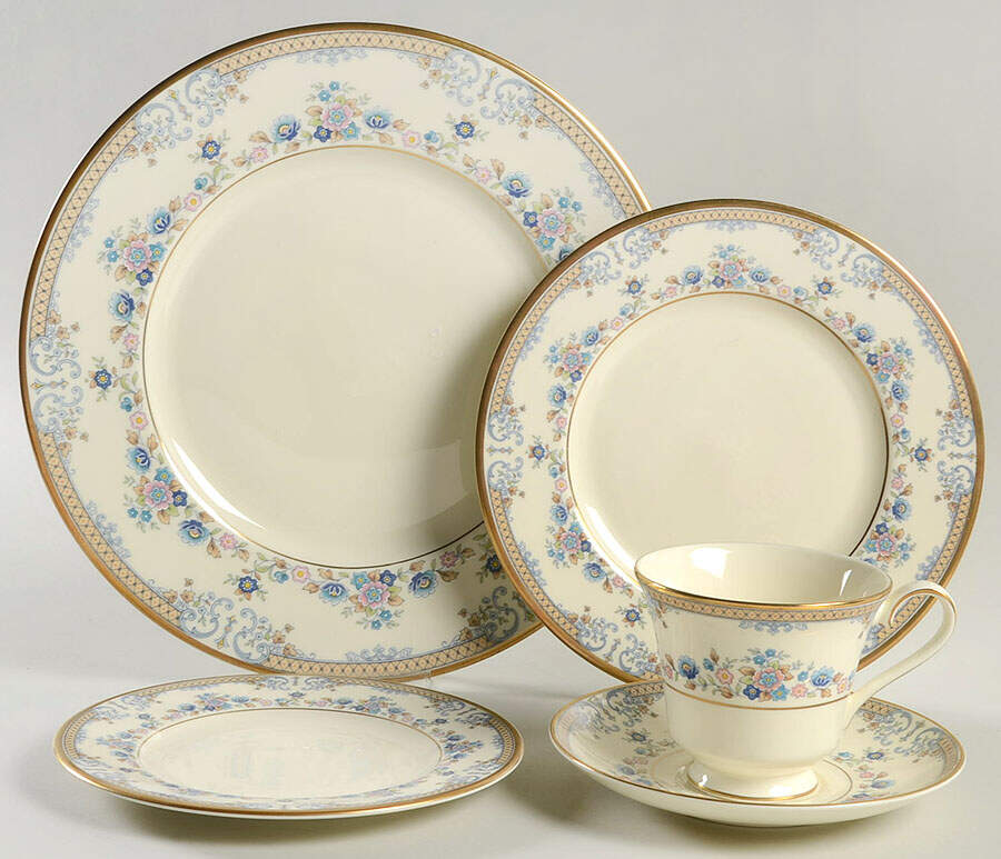 Avonlea 40 Piece Estate Set by Minton-1
