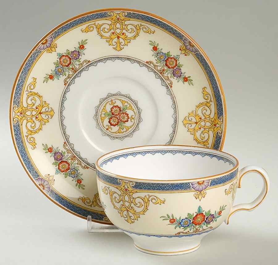 B1099 Oversized Cup & Saucer Set by Minton-1