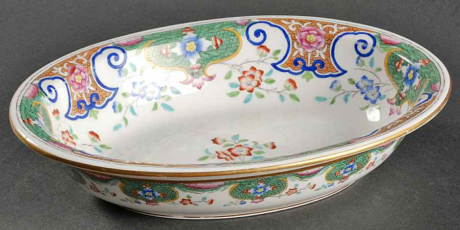 B157 (Gold Trim) 9" Oval Vegetable Bowl by Minton-1