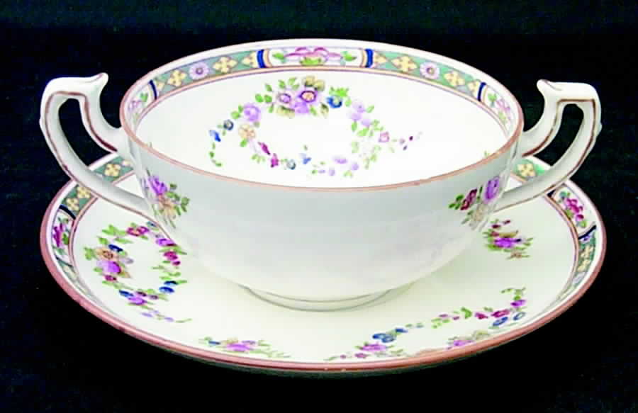 B806 Flat Bouillon Cup & Saucer by Minton-1