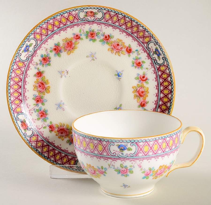 B819 Flat Cup & Saucer Set by Minton-1