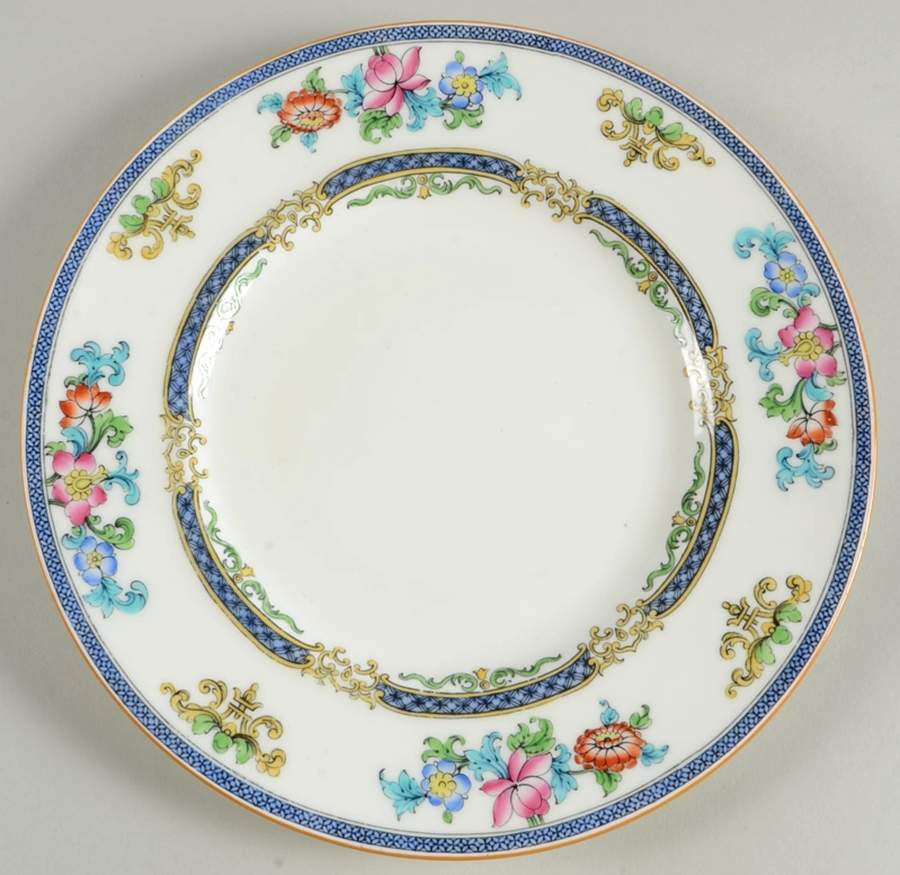 B898 (Smooth Edge) Dinner Plate by Minton-1