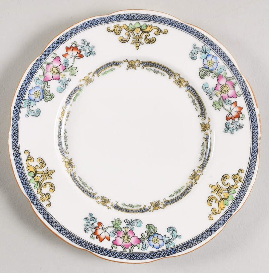 B898 (Scalloped) Bread & Butter Plate by Minton-1