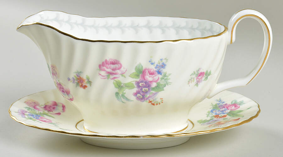Bala Gravy Boat & Underplate by Minton-1