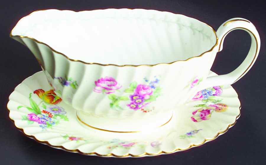Bala Gravy Boat with Attached Underplate by Minton-1