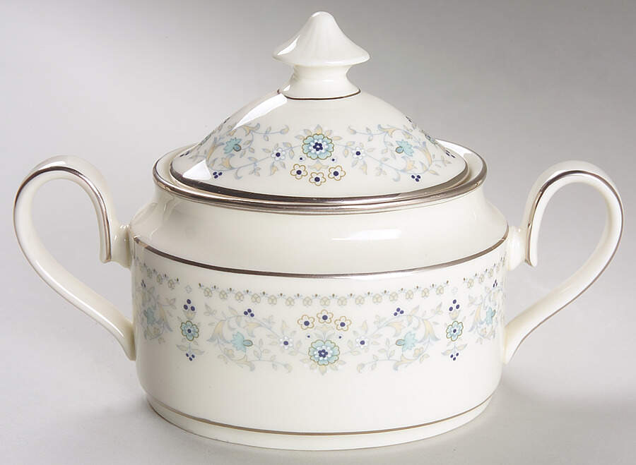 Beaumaris Sugar Bowl & Lid by Minton-1