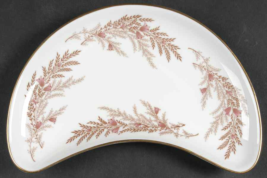 Bedford Crescent Salad Plate by Minton-1