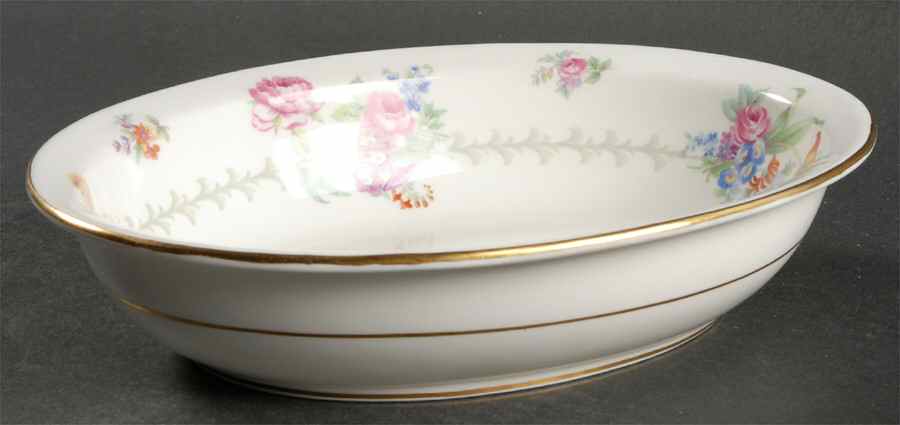 Berkshire 9" Oval Vegetable Bowl by Minton-1