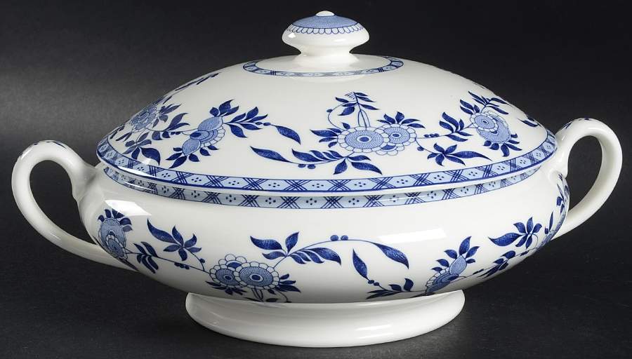 Blue Delft Round Covered Vegetable by Minton-1