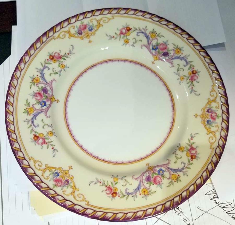 Buckingham Dinner Plate by Minton-1