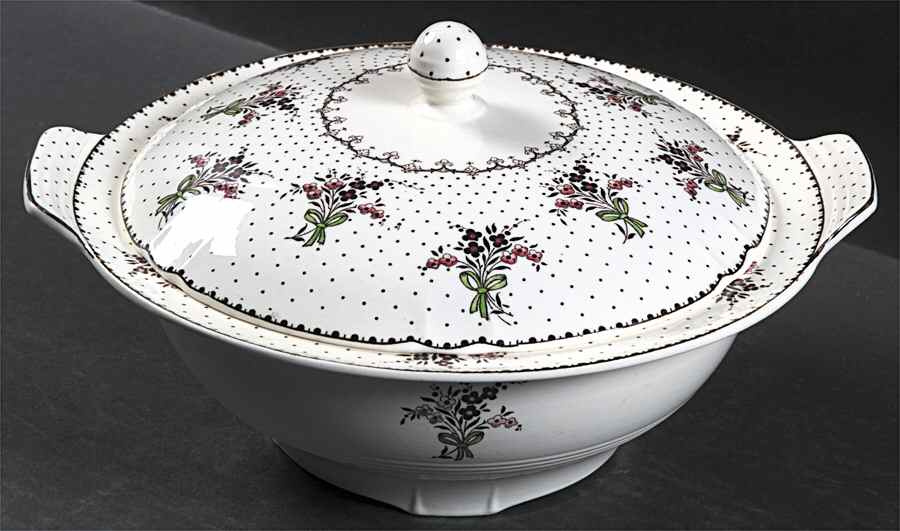 Byron (Wine Flowers) Round Covered Vegetable by Minton-1