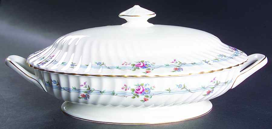 Chartwell Oval Covered Vegetable by Minton-1