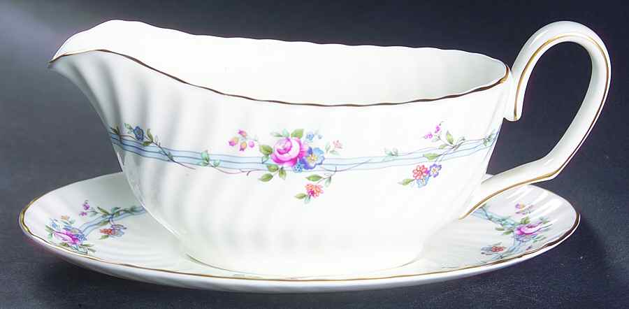 Chartwell Gravy Boat & Underplate by Minton-1