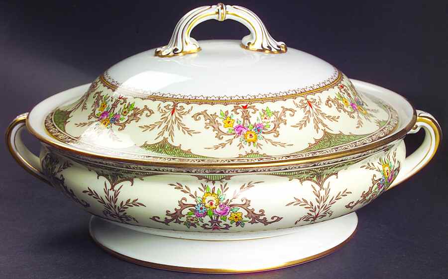 Chatham Green Ivory Round Covered Vegetable by Minton-1