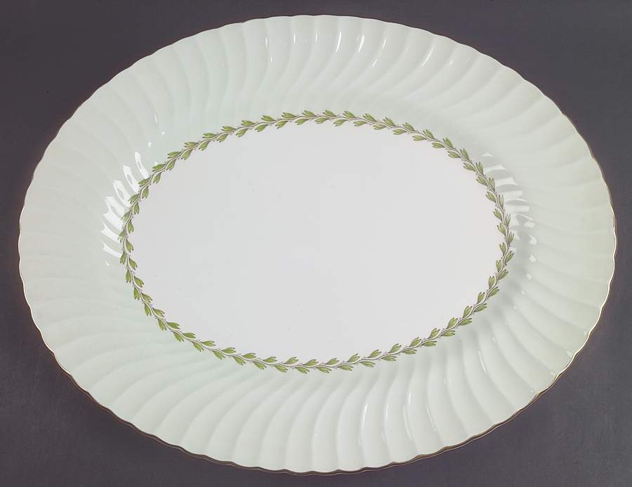 Cheviot Green 17" Oval Serving Platter by Minton-1
