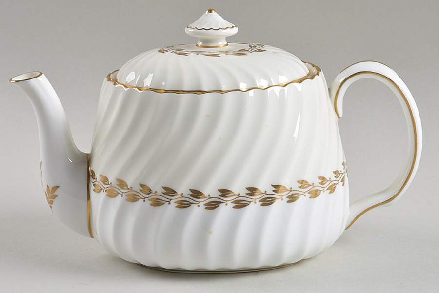 Cheviot Gold Teapot & Lid by Minton-1