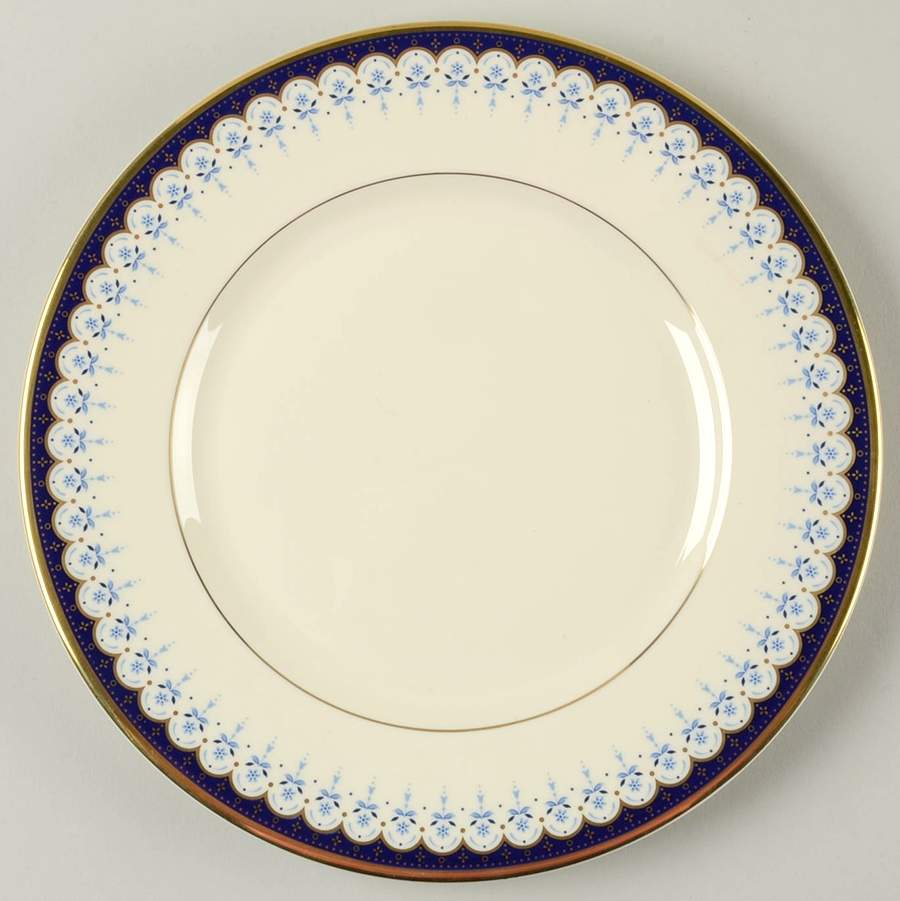 Consort Luncheon Plate by Minton-1