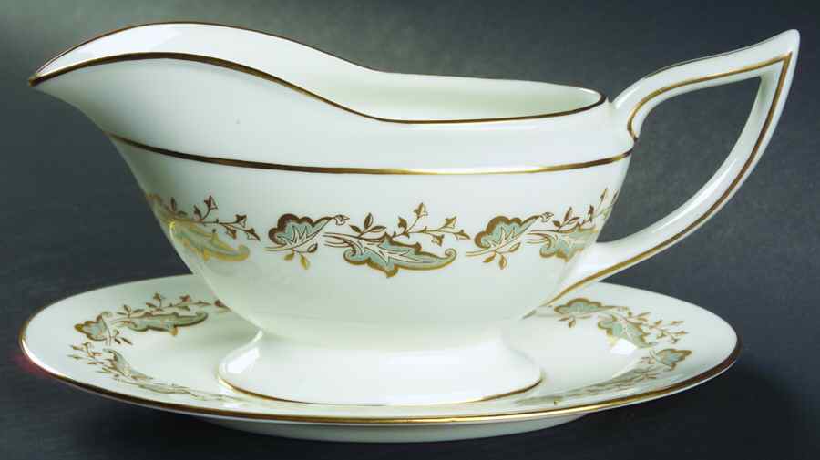 Corinthian Gravy Boat with Attached Underplate by Minton-1