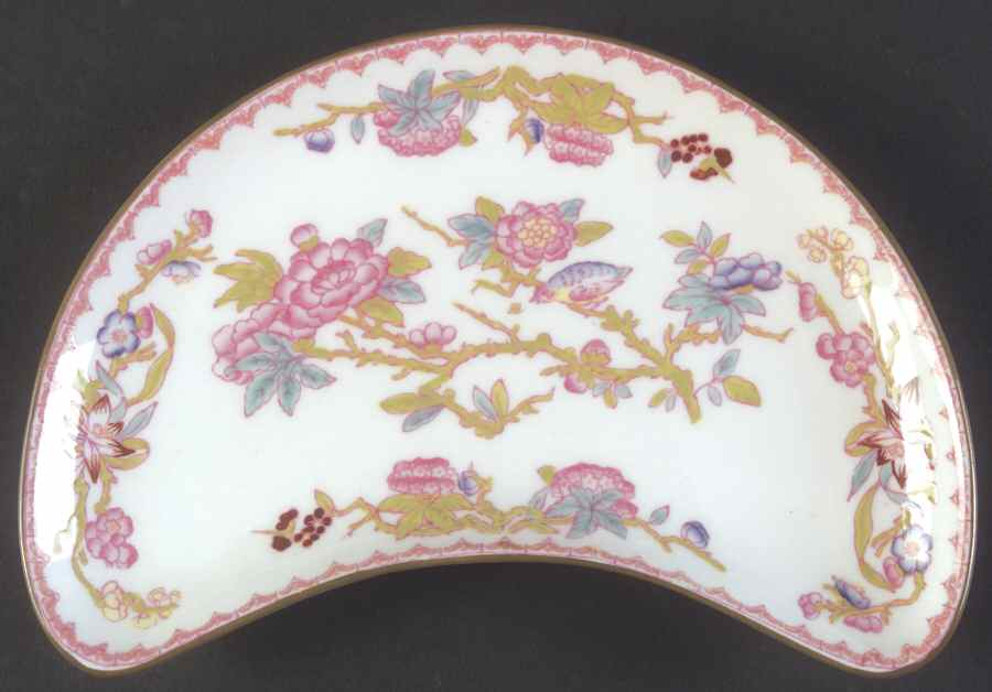 Cuckoo (Smooth, White, Wreath Bkstp) Crescent Salad Plate by Minton-1