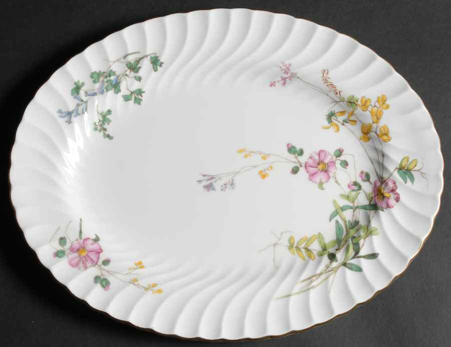 Dainty Sprays 12" Oval Serving Platter by Minton-1