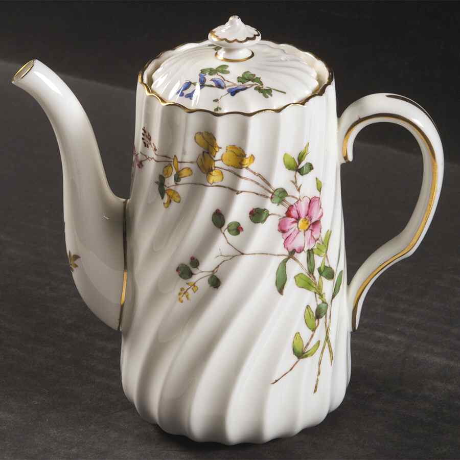 Dainty Sprays Individual Coffee Pot & Lid by Minton-1