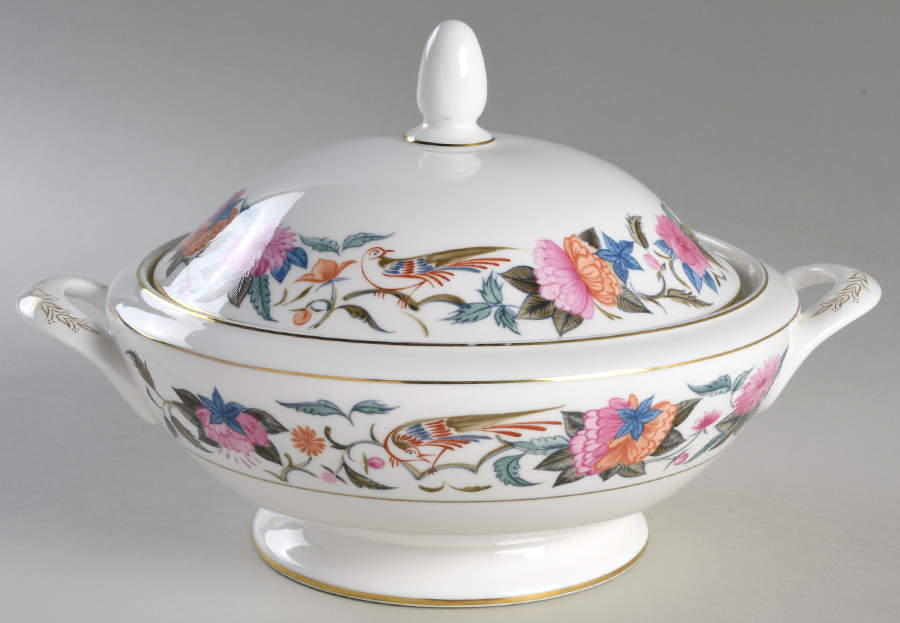 Donovan Bird Round Covered Vegetable by Minton-1