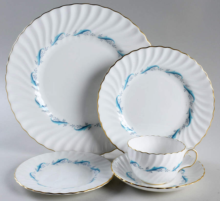 Downing 5 Piece Place Setting by Minton-1
