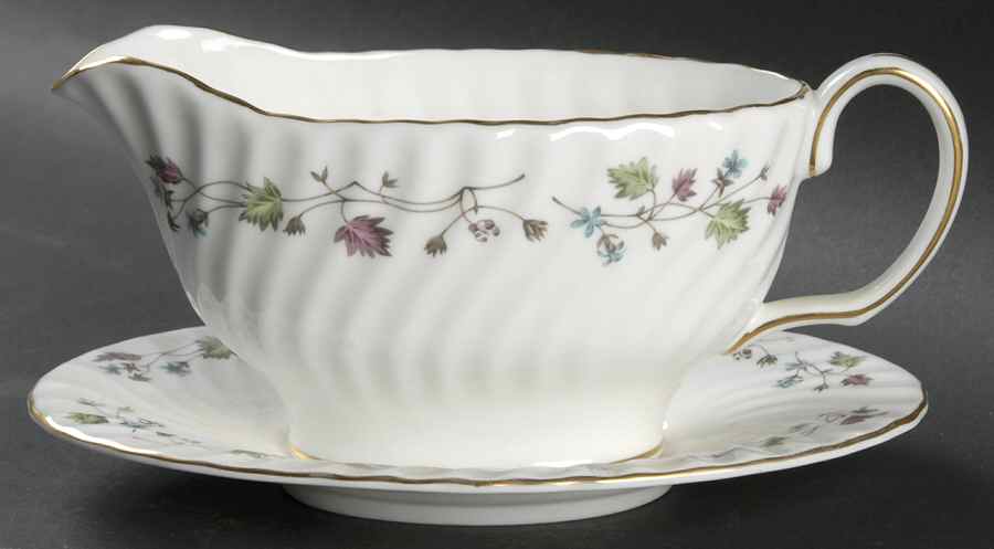 Dryden Gravy Boat & Underplate by Minton-1
