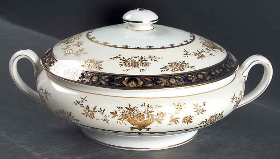 Dynasty Cobalt Round Covered Vegetable by Minton-1