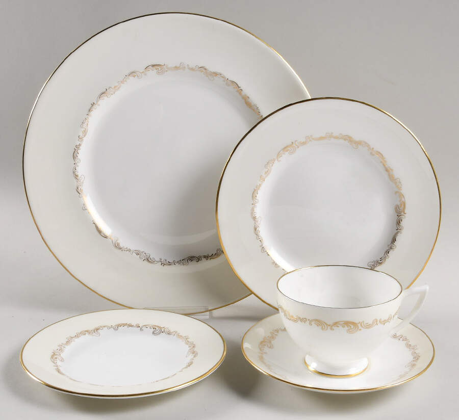 Felicity 5 Piece Place Setting by Minton-1