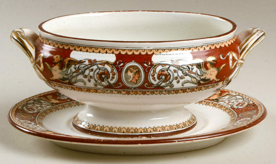 Florentine Red (No Center) Gravy Boat & Underplate by Minton-1
