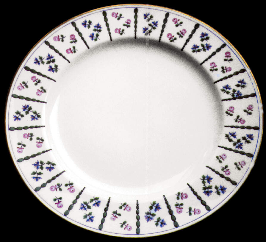 G5947 (Smooth) Dinner Plate by Minton-1