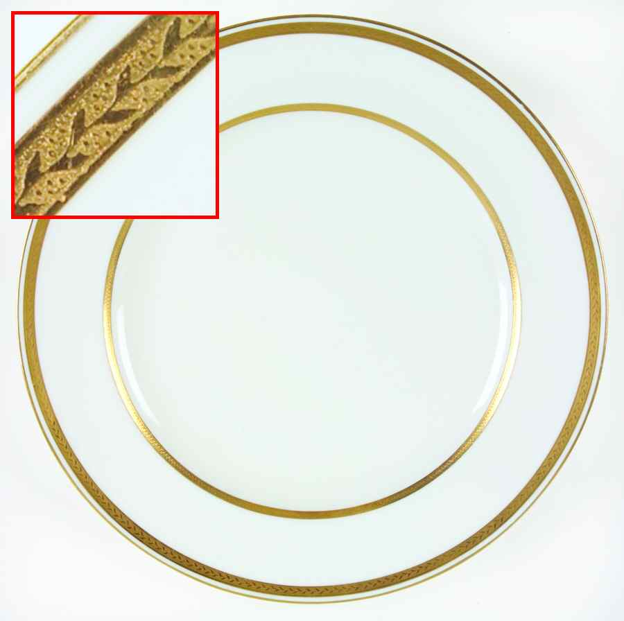 G8338 Dinner Plate by Tiffany-1