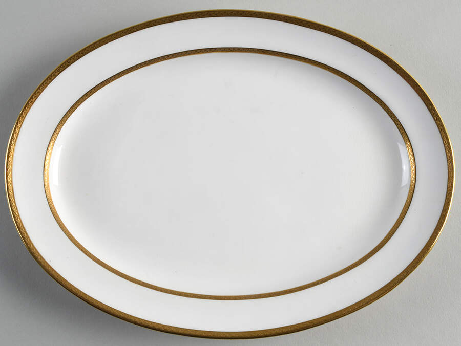 G8721 11" Oval Serving Platter by Minton-1