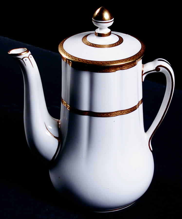 G8721 Mini Coffee Pot & Lid by Minton-1