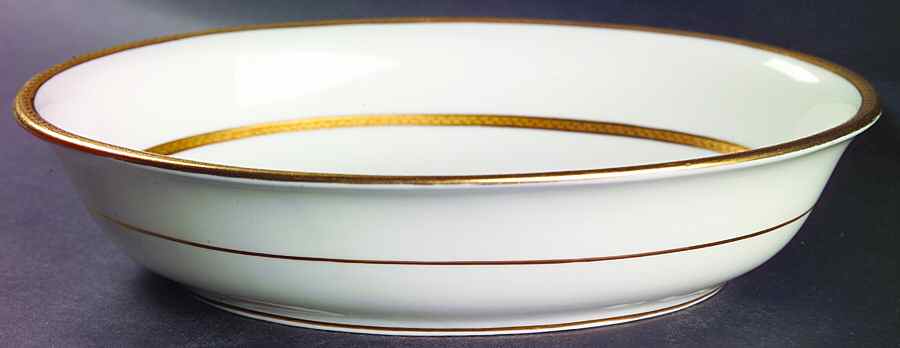 G8721 8" Oval Vegetable Bowl by Minton-1
