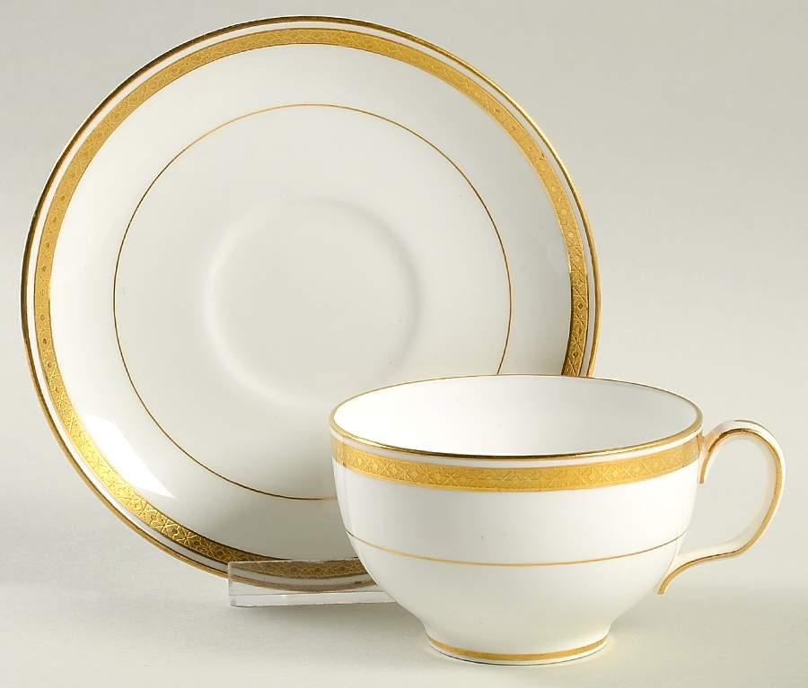 G9816 Footed Cup & Saucer Set by Minton-1