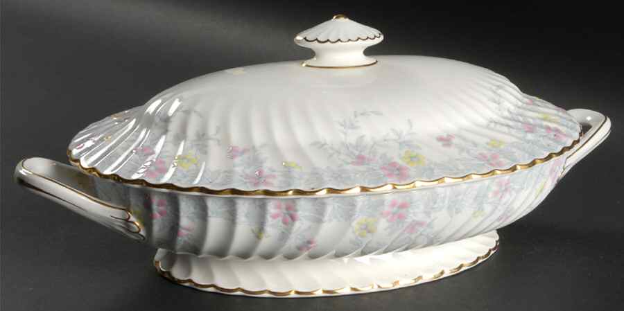 Garden Pinks Pink and Yellow Oval Covered Vegetable by Minton-1