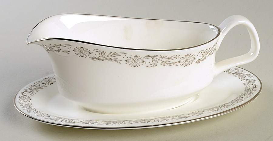 Glenwood Gravy Boat & Underplate by Minton-1