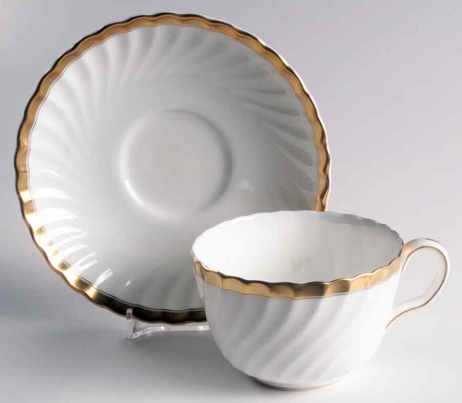 Granada Flat Cup & Saucer Set by Minton-1